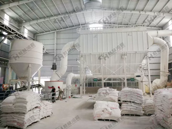 陶瓷超細(xì)粉碎機(jī) 陶瓷超細(xì)粉碎機(jī)