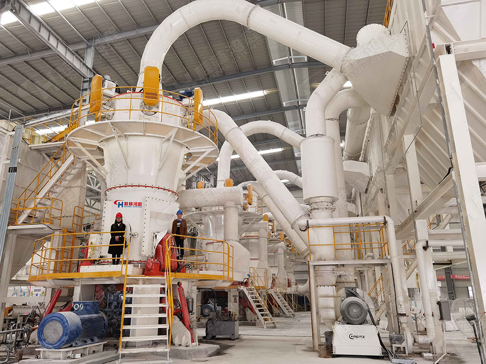 超細(xì)立式粉磨機(jī) 超細(xì)立式粉磨機(jī)