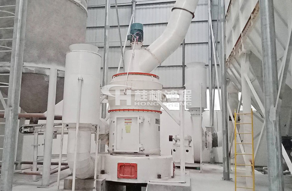 小型鐵礦石粉碎設(shè)備 小型鐵礦石粉碎設(shè)備